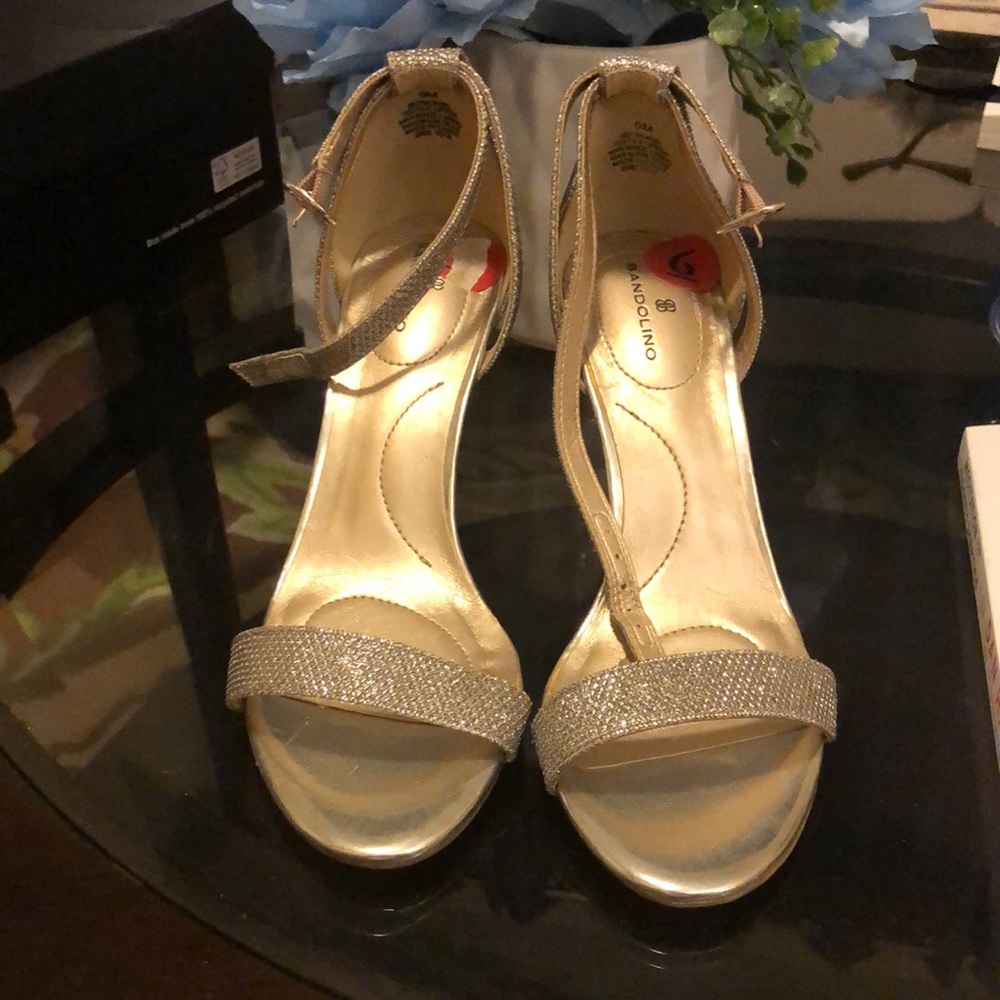 Bandolino heels Size 6